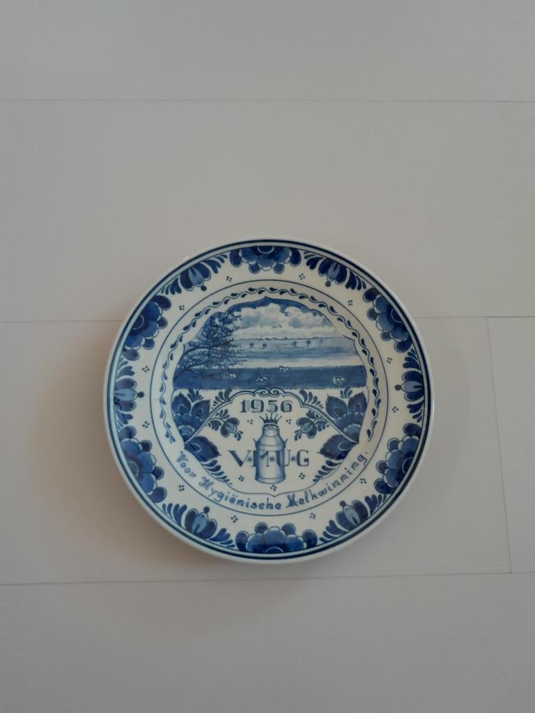 Delftsblauw  bord., Ophalen