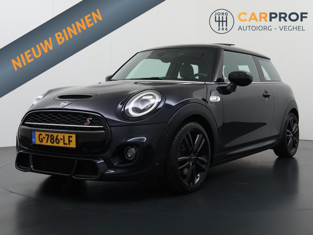 Mini Mini 2.0 Cooper S Panoramadak Leder JCW John Cooper Wor, 1998 cc, Stof, Gebruikt, Bedrijf