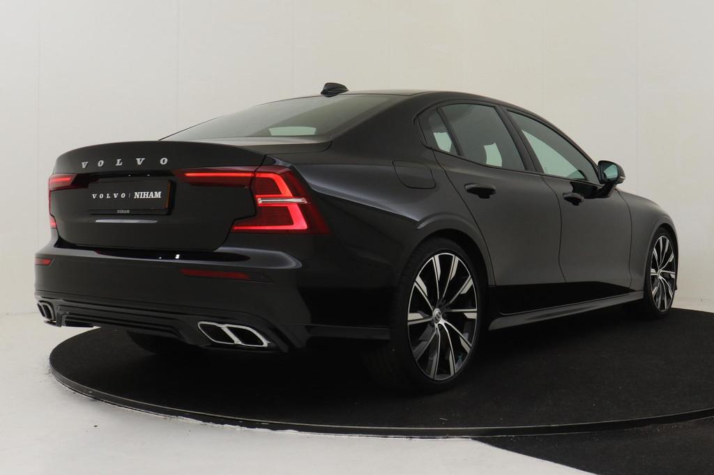 Volvo S60 B4 (M-HYBRID) R-DESIGN -POWER-SEAT|KEYLESS|BLIS|CL, Auto's, 12 maanden, Euro 6, 4 cilinders, Zwart