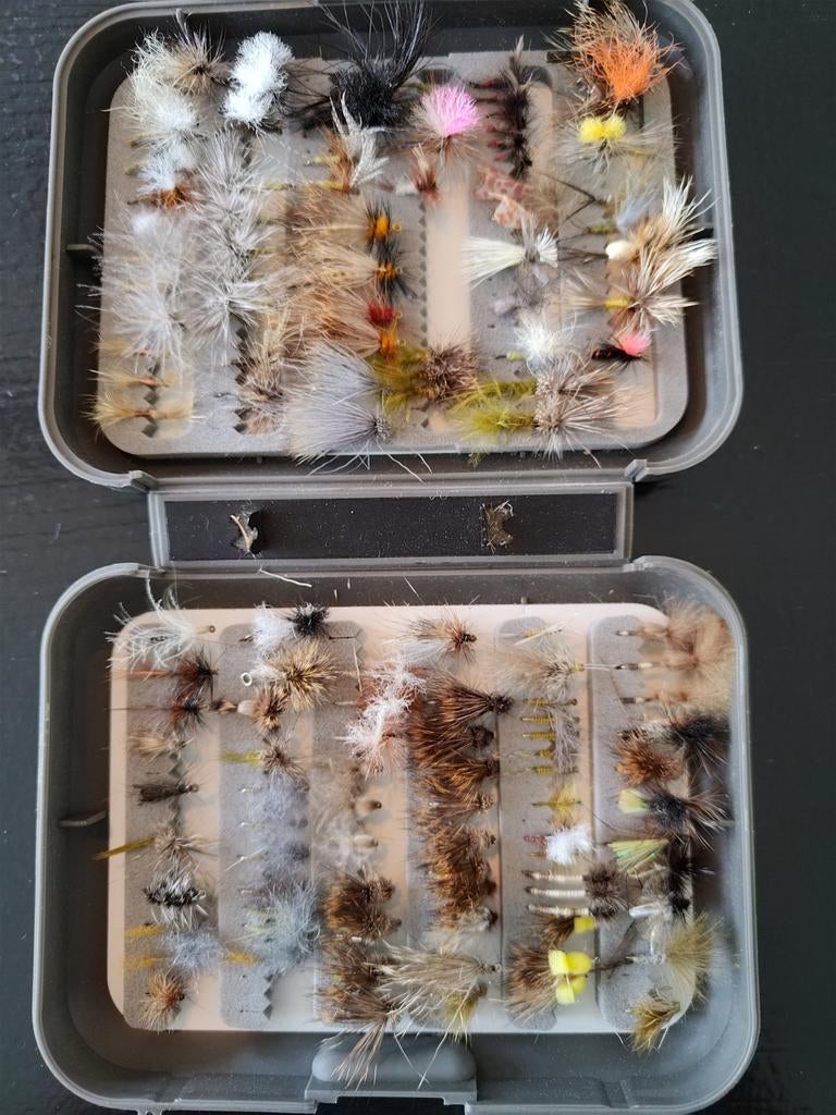 C&F vliegendoos gevuld met droge vliegen, Watersport en Boten, Ophalen, Overige typen