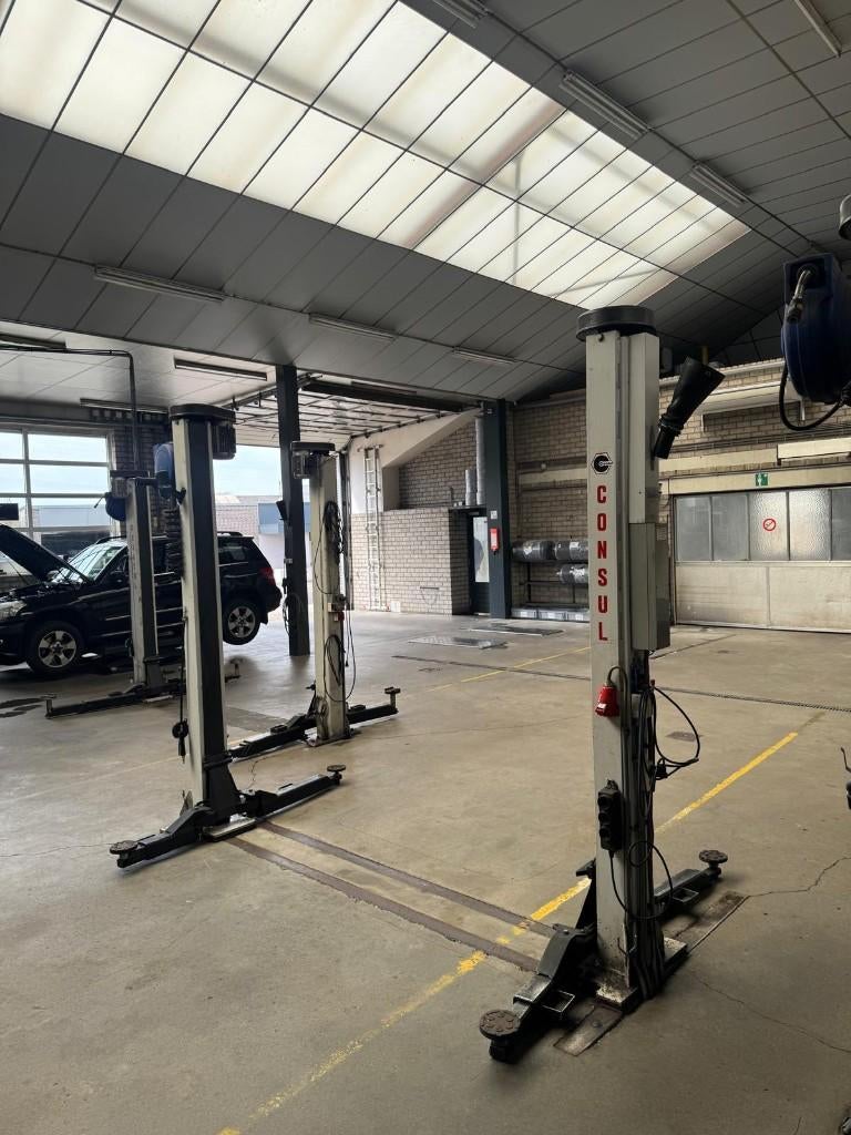 2x 2-koloms hefbrug consul 3000KG, Auto diversen, Autogereedschap, Ophalen, Gebruikt