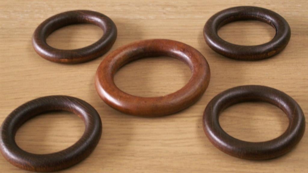 5 Vintage houten gordijn-/ borduur ringen, Ophalen of Verzenden, Nieuw, Patroon