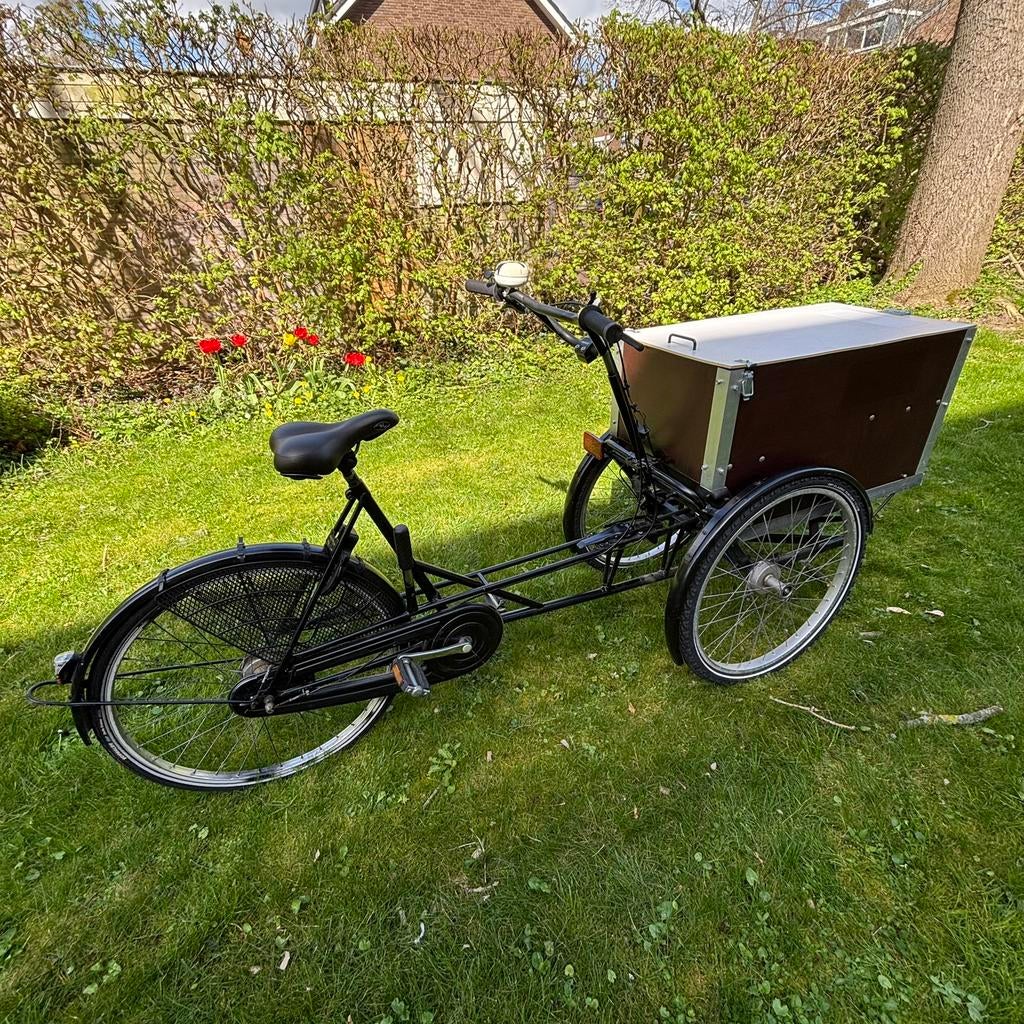 Unieke Bakfiets met 2 nieuwe voorbanden, 3 versnl., Ophalen, Zo goed als nieuw, Goederen