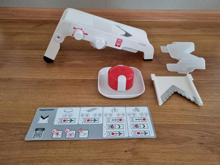 Tupperware Mandochef - Groente- en fruitsnijder, Huis en Inrichting, Keuken | Tupperware, Ophalen of Verzenden