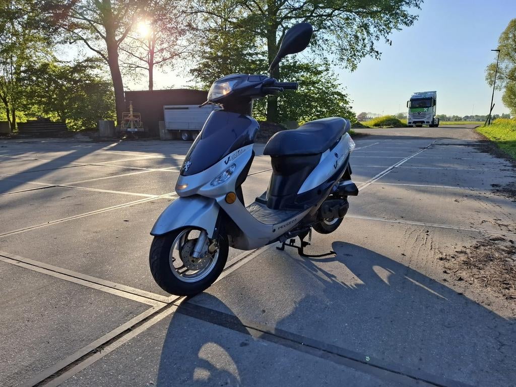 Peugeot V-Clic uit 2010 - Betrouwbare Scooter, Ophalen, Gebruikt, Benzine, Overige modellen
