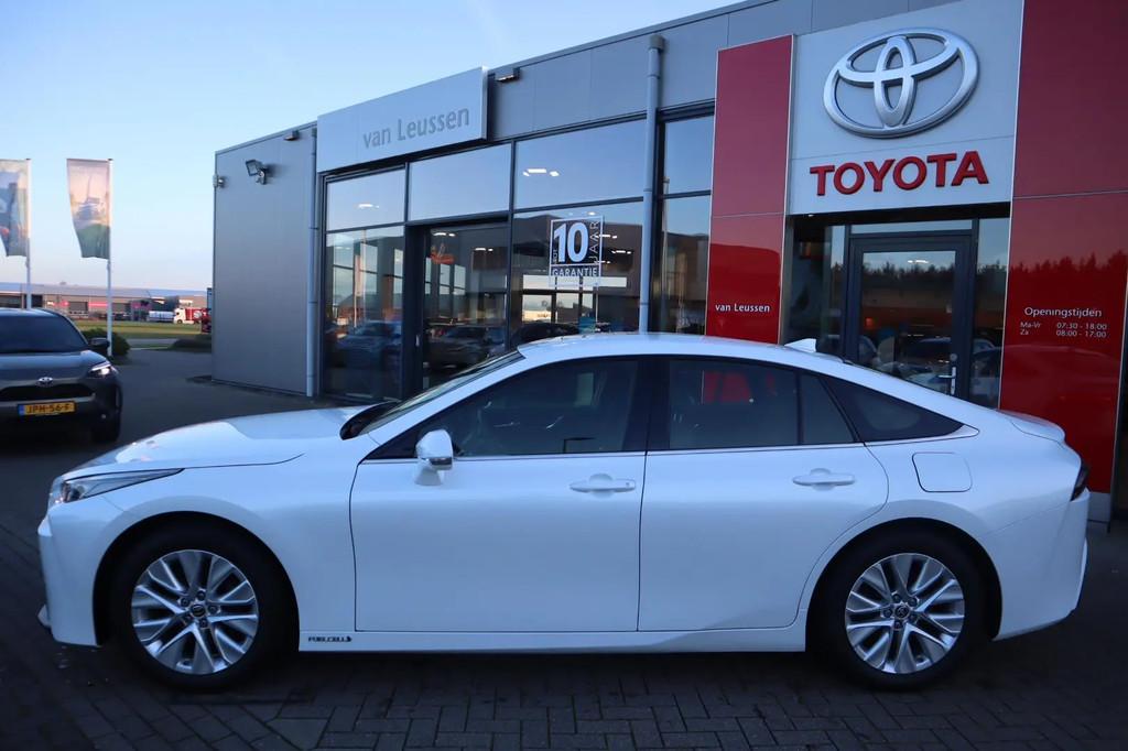 Toyota Mirai DYNAMIC € 20.900,00, Auto's, Toyota, Automaat, Stof, Gebruikt, Stoelverwarming