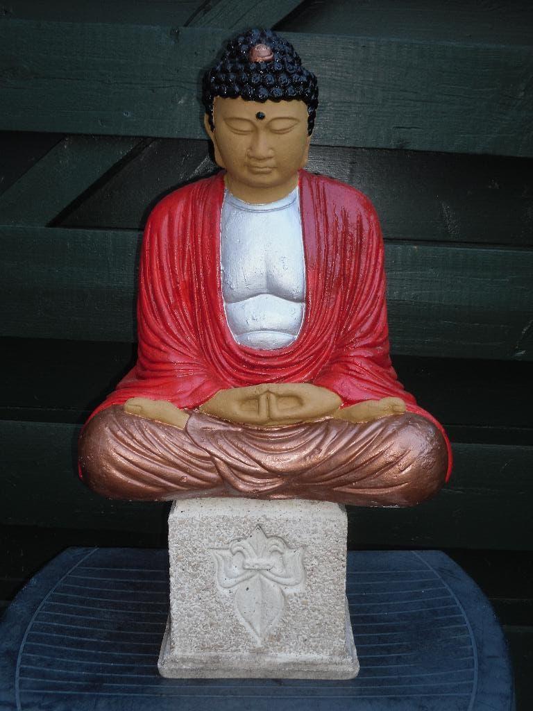 Betonnen Boedha beeld met sokkel, Ophalen, Gebruikt, Beton, Boeddhabeeld