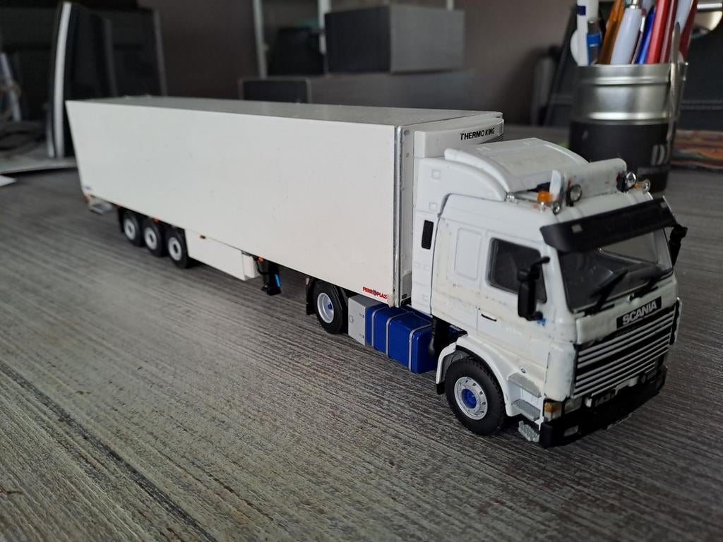 Wsi Scania 143 Topline met koeloplegger in doos, Hobby en Vrije tijd, Modelauto's | 1:50, Ophalen of Verzenden, Zo goed als nieuw