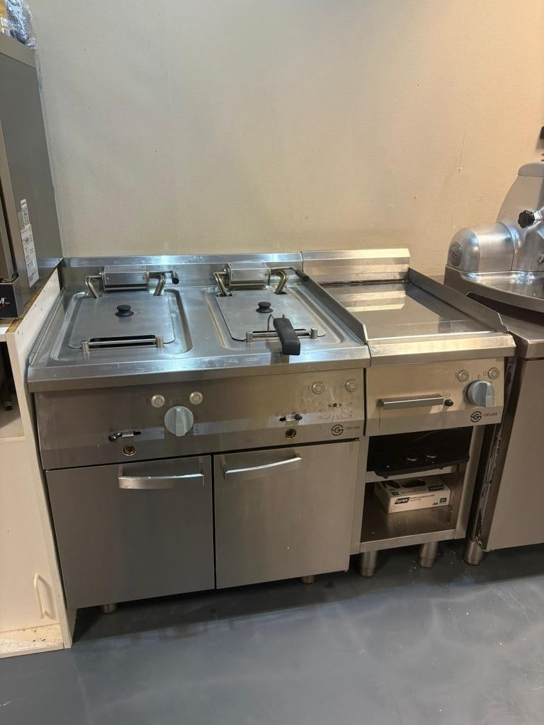 Frituur dubbel Horeca keuken, Ophalen, Gebruikt, Fornuis, Frituur en Grillen