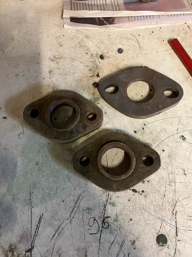 Bronzen flenzen, en bronzen afsluitdoppen, Ophalen