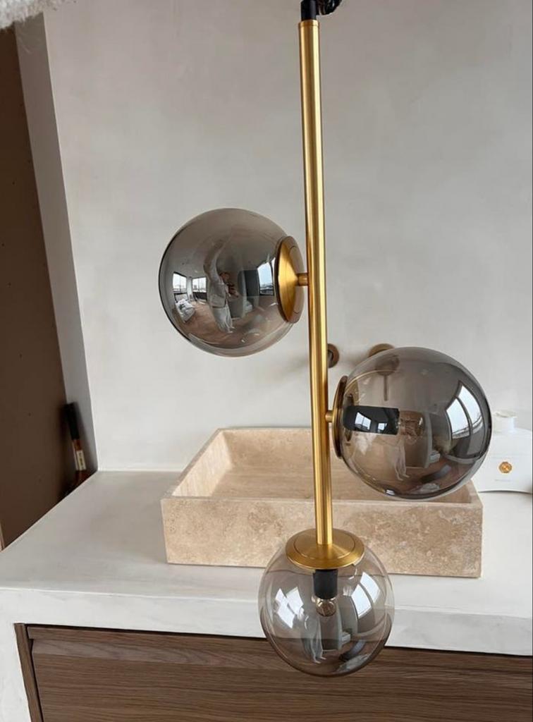 Hanglamp bollen Kwantum rookglas, Huis en Inrichting, Lampen | Hanglampen, Ophalen of Verzenden, Zo goed als nieuw, Glas, 50 tot 75 cm