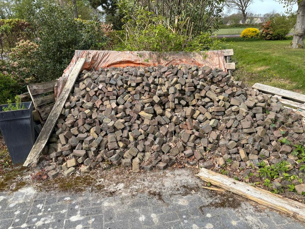 Oude halve waaltjes, Tuin en Terras, Tegels en Klinkers, Ophalen, Gebruikt, Klinkers, Natuursteen