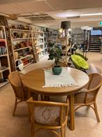 Ronde eettafel met 4 rotan stoelen, Huis en Inrichting, Tafels | Eettafels, Ophalen, Gebruikt, 100 tot 150 cm, Rond