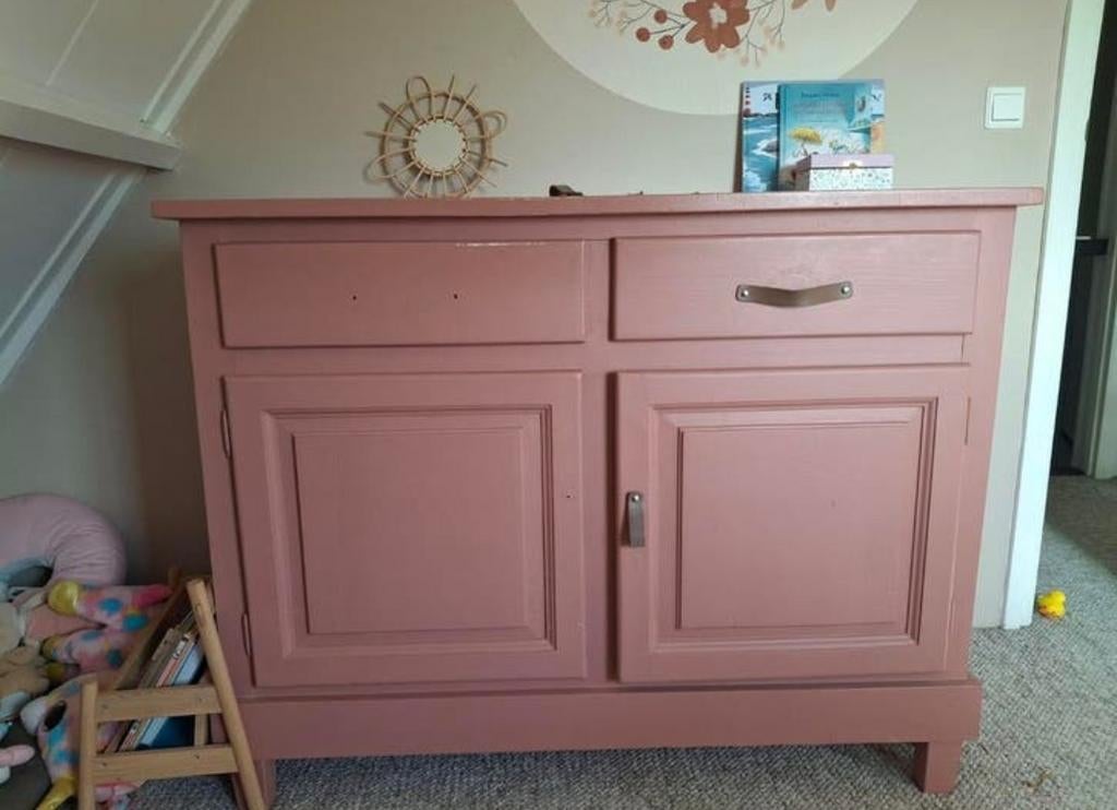 Roze commode met lades en deurtjes, Ophalen of Verzenden