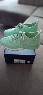 Sneakers La strada, Ophalen of Verzenden, Zo goed als nieuw, Overige typen, Overige merken