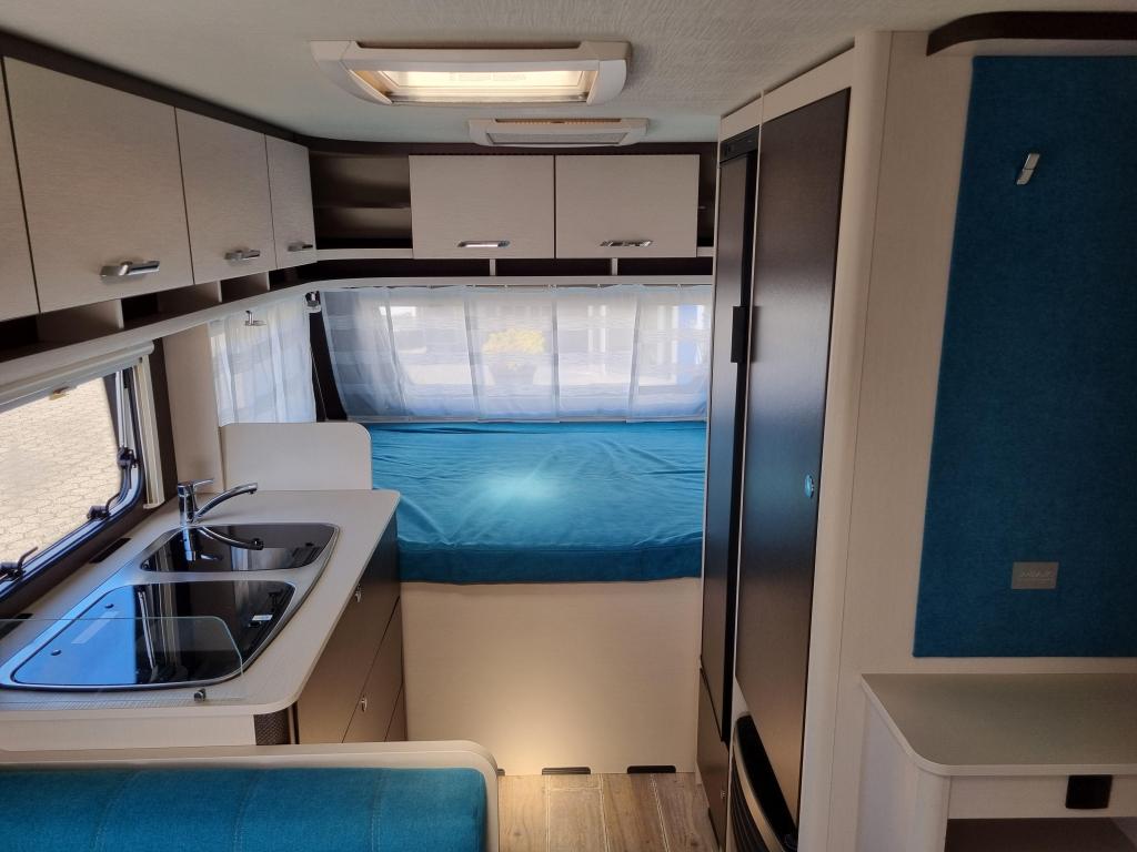 Dethleffs C'Go 430 QS - Voortent -, Caravans en Kamperen, Caravans, Bedrijf, Treinzit, Dethleffs, 5 tot 6 meter