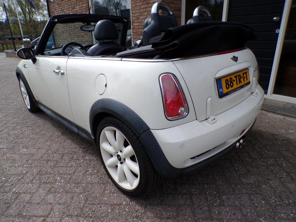 Mini Mini Cabrio 1.6 Cooper S Chili Leder / Navi, Auto's, Mini, Voorwielaandrijving, Gebruikt, Zwart, 4 cilinders