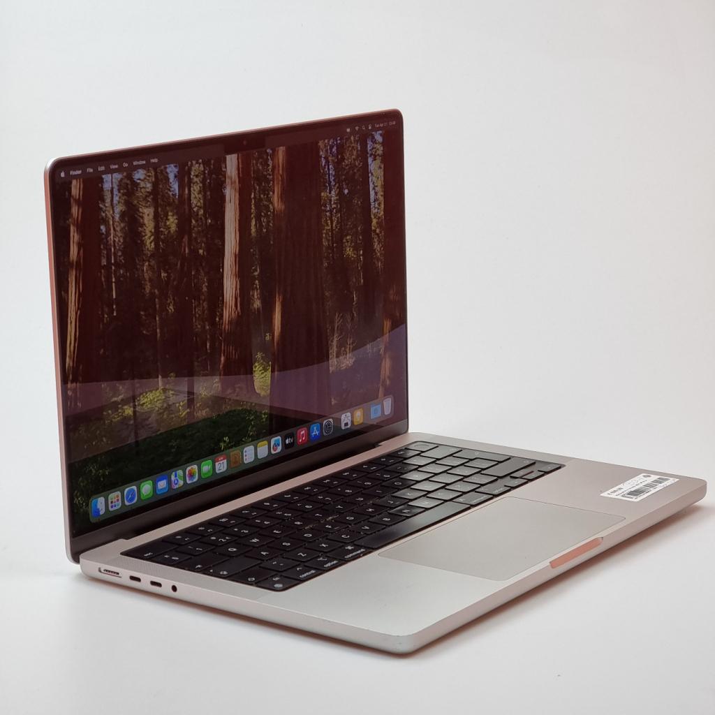 Macbook Pro 14 Inch 2021 M1 Pro 16GB 512GB, Computers en Software, Apple Macbooks, Apple, Gebruikt, Support@apple.com, One Apple Park Way
Cupertino, CA 95014
United States