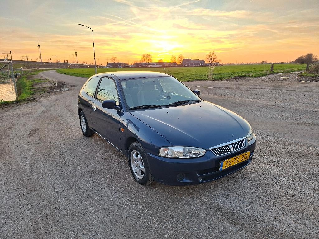 Mitsubishi Colt 1.3 Glxi Automaat 1999 Blauw Airco, 1299 cc, 74 pk, 4 cilinders, Colt