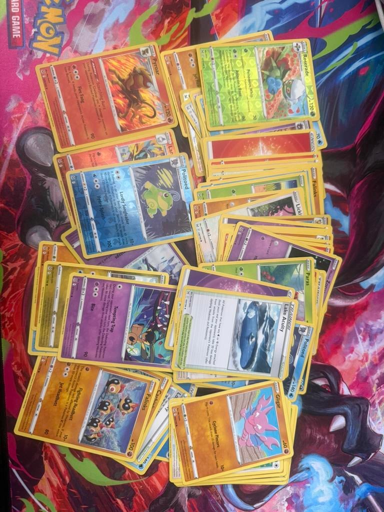 Pokemon kaarten Lost Origin bulk, Hobby en Vrije tijd, Verzamelkaartspellen | Pokémon, Ophalen of Verzenden