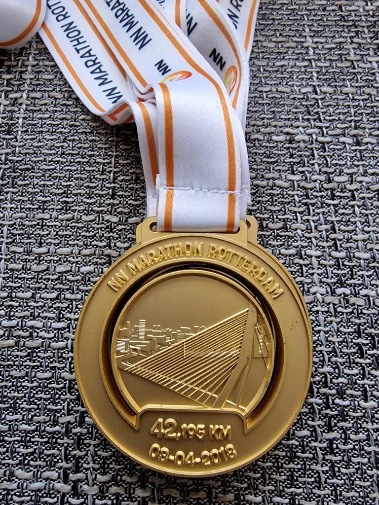 NN Marathon Rotterdam medailles 2016, 2017, 2018, Ophalen of Verzenden, Overige materialen