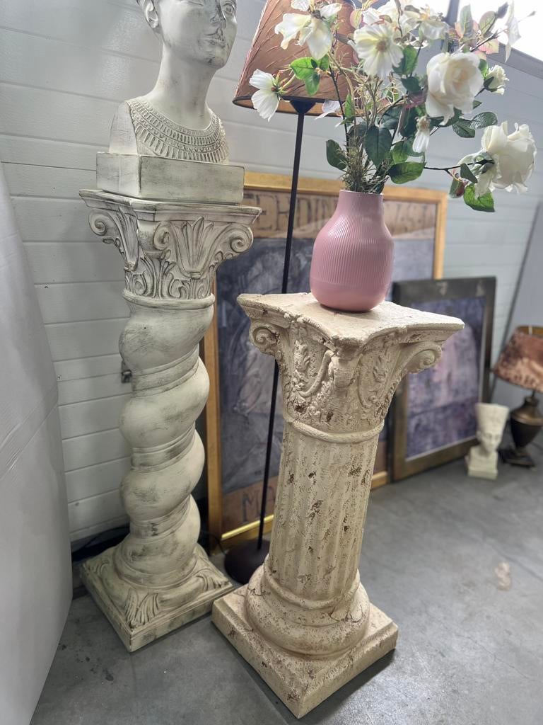 Grote gipsen zuil met Egyptische buste 154 cm, D, Ophalen of Verzenden, Zo goed als nieuw, D