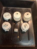 PORSELEINEN STOPCONTACT LICHTKNOP, Ophalen, Stopcontact