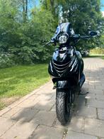 Piaggio Zip 4takt - 14.000 km - 54 km/u (legaal), Ophalen, Maximaal 45 km/u, Zip, Zo goed als nieuw