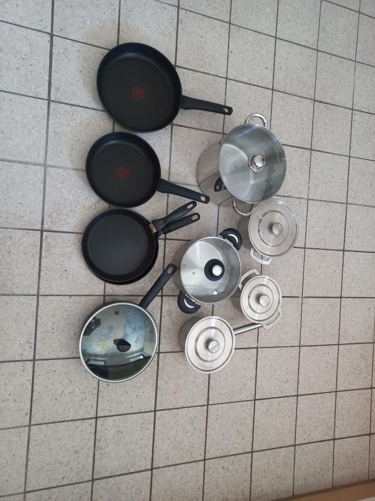 Pannenset: Koekenpannen en Kookpannen, Huis en Inrichting, Keuken | Potten en Pannen, Ophalen of Verzenden, Gebruikt, Rvs, Pannenset
