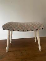 Vintage voetenbankje, Ophalen