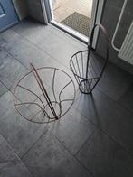 Ijzeren manden, Ophalen, Zo goed als nieuw