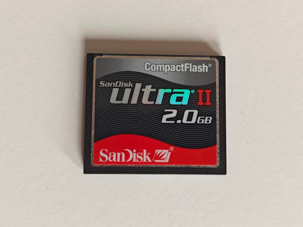 CF Kaart Sandisk 2GB Ultra II 15MB/s, Audio, Tv en Foto, Fotografie | Geheugenkaarten, Zo goed als nieuw, 2 GB, SanDisk, Ophalen of Verzenden