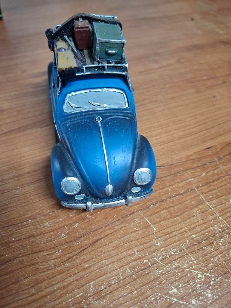 Decoratieve VW Kever met bagage - Uniek verzamelobject, Overige merken, Gebruikt, 1:50 of kleiner, Auto