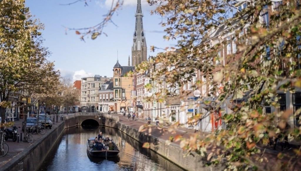 Beleggingspand in het centrum van Leeuwarden, Woning met bedrijfsruimte, Leeuwarden, Friesland, Tot 200 m²