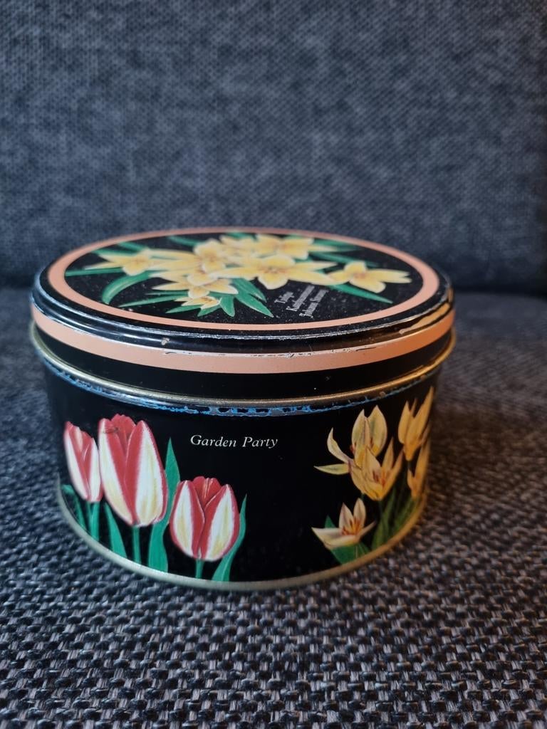Vintage blikken trommel met Tulpen, Verzamelen, Ophalen of Verzenden, Gebruikt, Koek(jes), Overige merken