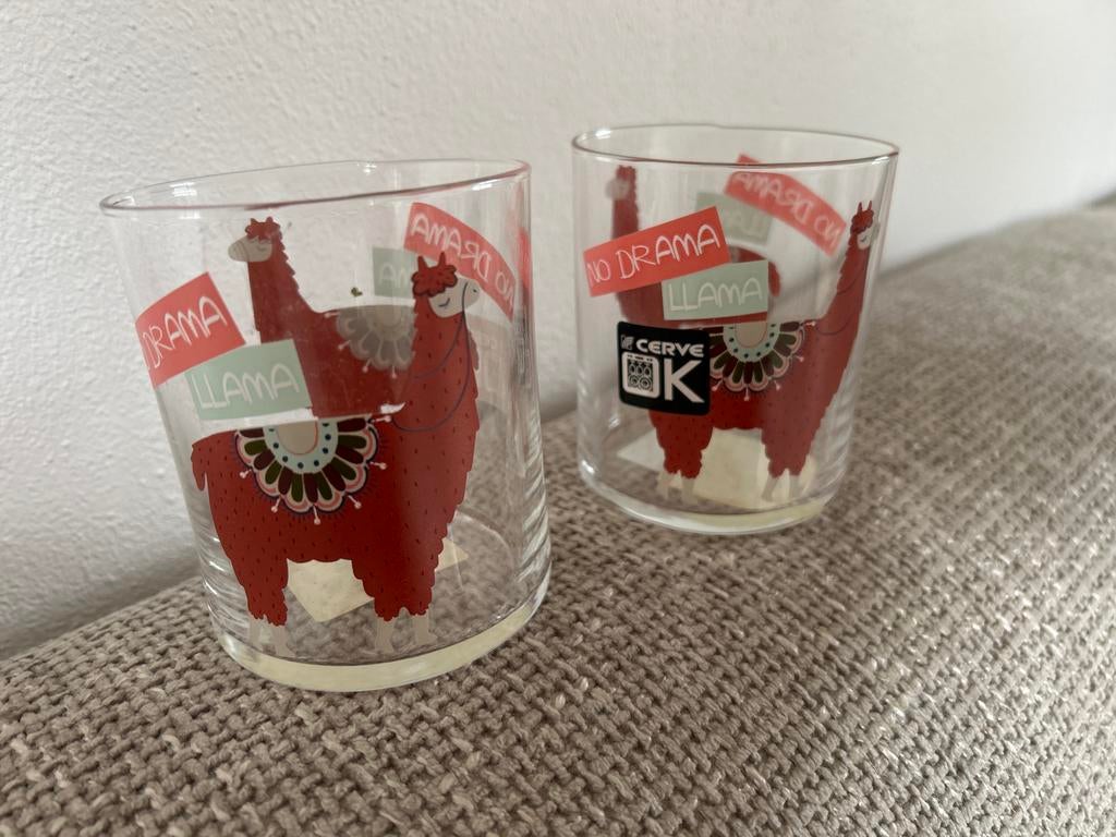 Set van 2 'No Drama Llama' glazen glas lama, Ophalen of Verzenden, Zo goed als nieuw