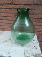 Groene glazen fles zeer leuk als decoratie object, Ophalen, Gebruikt, Glas, Minder dan 50 cm
