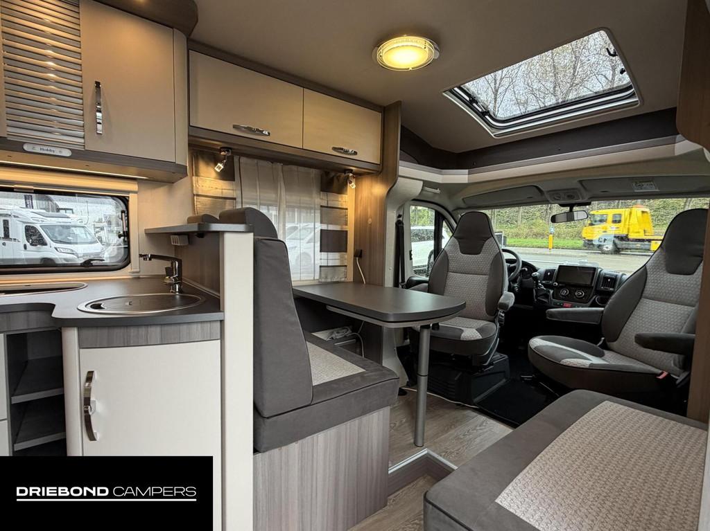 Hobby Optima Ontour T 70 E Enkele Bedden Grote Badkamer Luif, Caravans en Kamperen, Campers, Hobby, Airbags, 7 tot 8 meter, Bedrijf