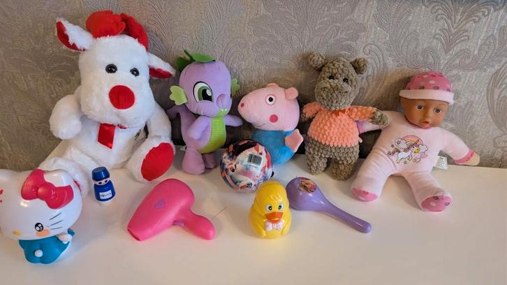 Leuk pakket met diverse knuffels en speelgoed, Kinderen en Baby's, Speelgoed | Knuffels en Pluche, Gebruikt, Overige typen, Ophalen of Verzenden