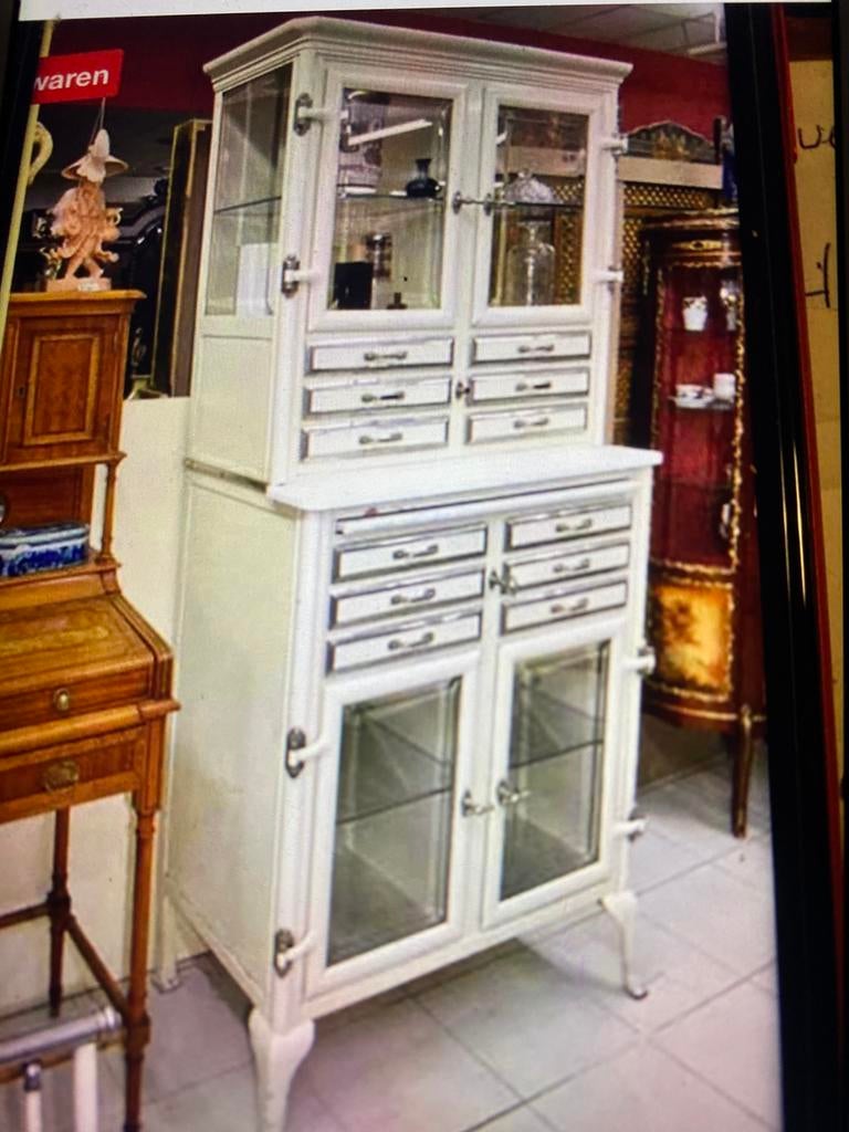 Antieke medicijnkast dokterskast €450.-, Antiek en Kunst, Ophalen of Verzenden