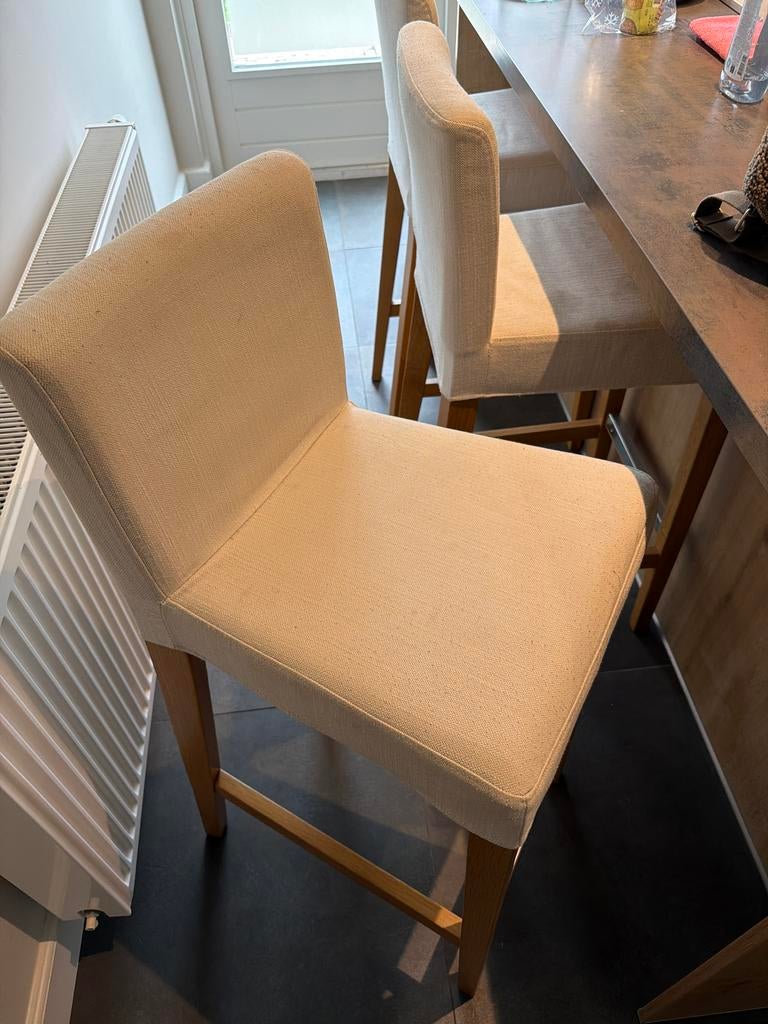 Set van 3 crèmekleurige barkrukken met rugleuning ikea, Ophalen, Gebruikt, 60 tot 90 cm, 3 krukken