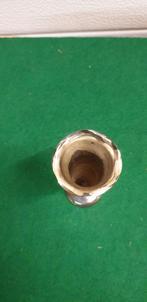 vaas metaal verzilverd, Ophalen of Verzenden, 'T Olde Gre-j, Info@toldegrej.nl, Endepoelstraat 20f Didam