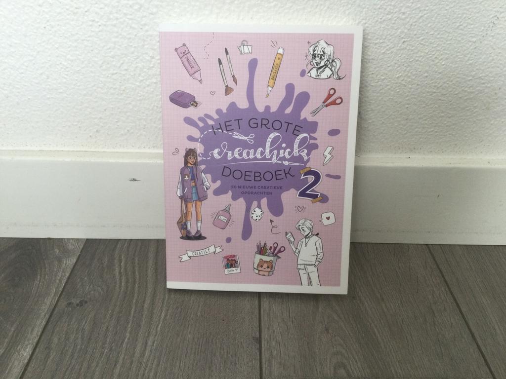 CreaChick - Het grote CreaChick doeboek 2, Ophalen of Verzenden, Zo goed als nieuw, CreaChick
