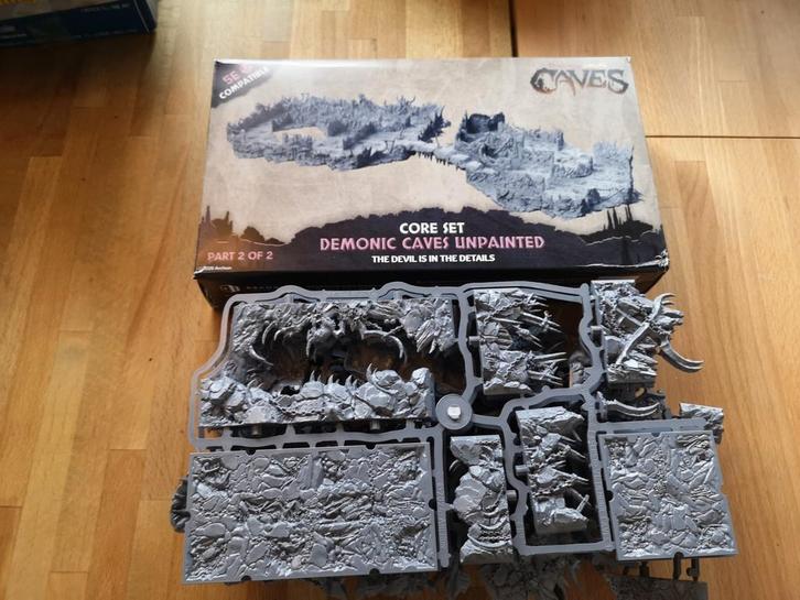 Daemonic Caves Core Set - Onbeschilderd, Hobby en Vrije tijd, Wargaming, Nieuw, Overige soorten, Toebehoren, Ophalen of Verzenden