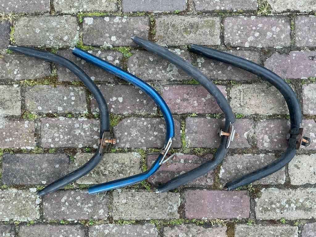 4 kano beugels, kano dragers, Watersport en Boten, Kano's, Ophalen of Verzenden, Gebruikt, Overige typen
