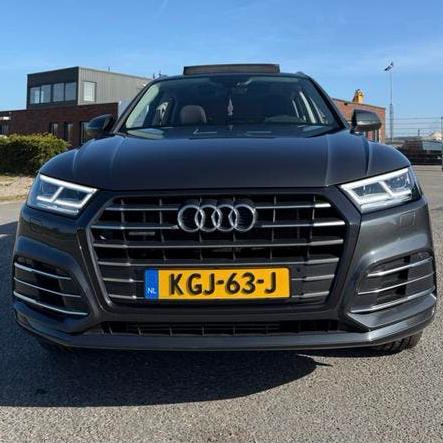 Audi Q5 55 TFSI-E Quattro Competition S-Line 367PK, Auto's, Automaat, 1750 kg, 4 cilinders, Plug-in hybride