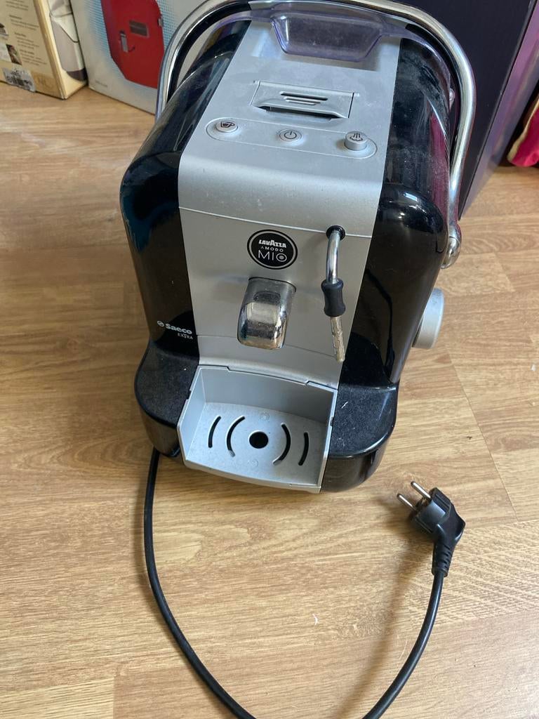 Saeco Lavazza A Modo Mio Espresso Apparaat, Gebruikt, Espresso apparaat, Ophalen of Verzenden, 1 kopje