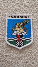 88 Licht Bataljon Hongarije Szolnok Landmacht Embleem Patch, Ophalen of Verzenden, Landmacht, Nederland, Embleem of Badge