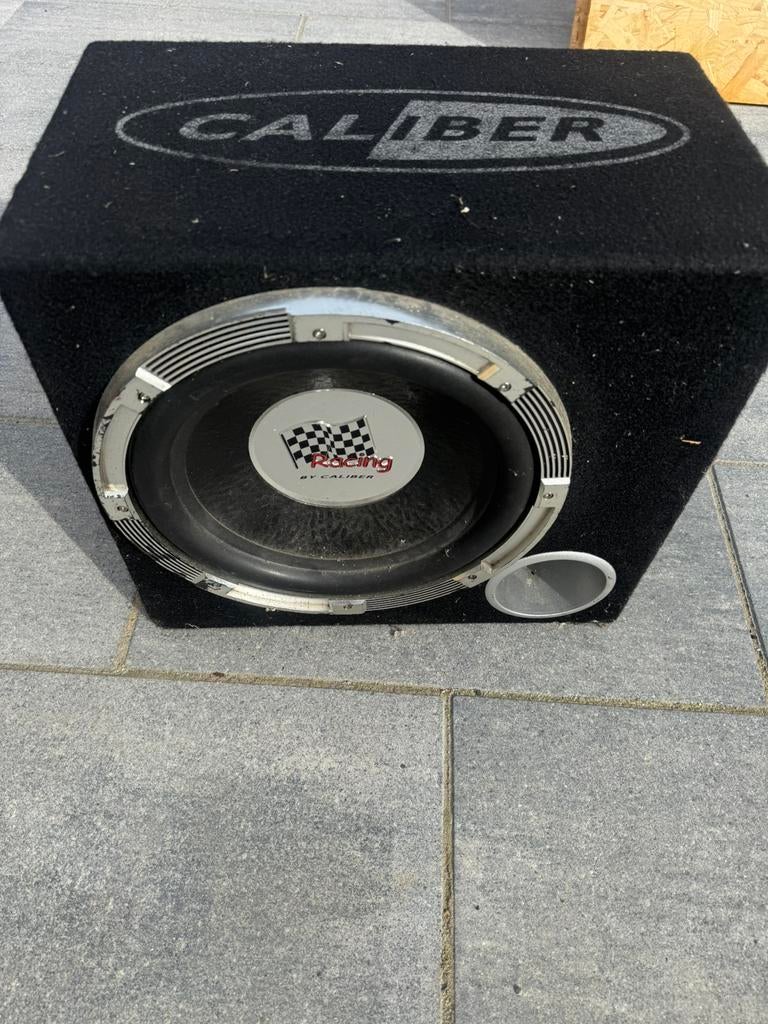 700watt versterker 24v met sub, Ophalen, Zo goed als nieuw