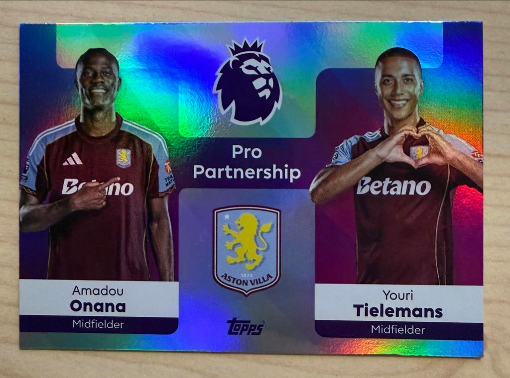 Topps Premier League Pro Partnership Onana/Tielemans, Ophalen of Verzenden, Nieuw, Buitenlandse clubs, Spelerskaart